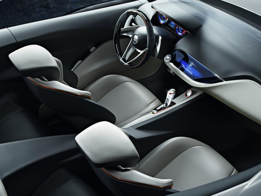 Интерьер Maserati Alfieri Concept 2014 года  (фото 23 из 31)